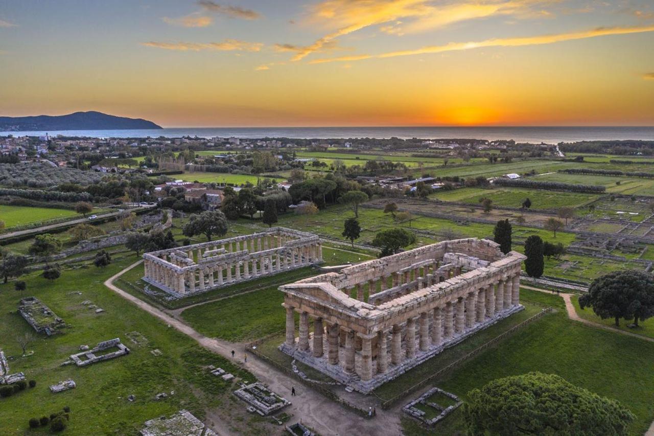 Casa Vacanze Mare Di Paestum Apartman Kültér fotó